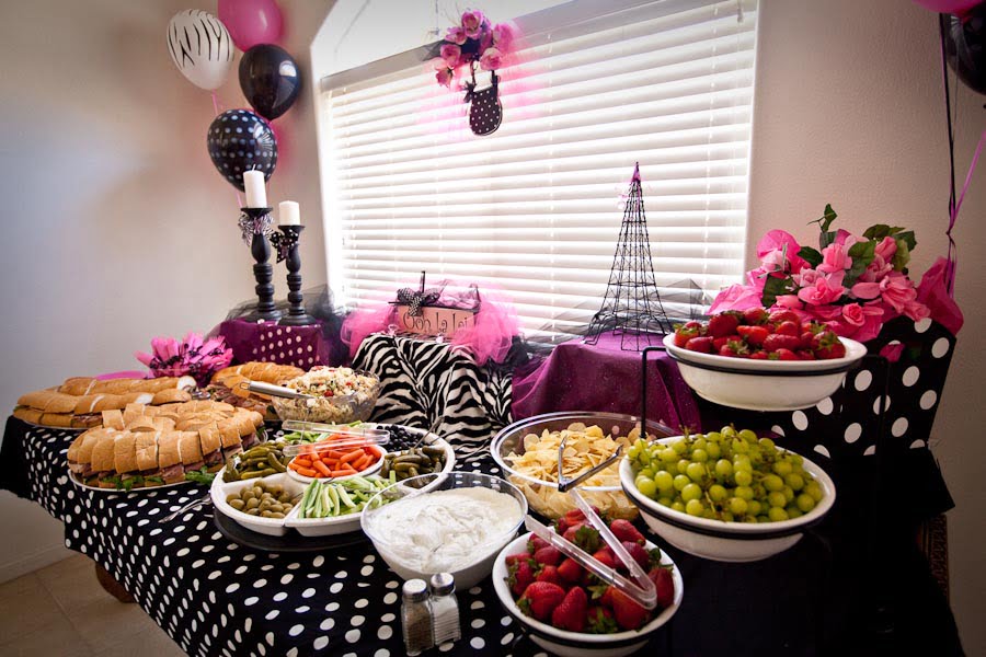 Inexpensive Baby Shower Candy Buffet