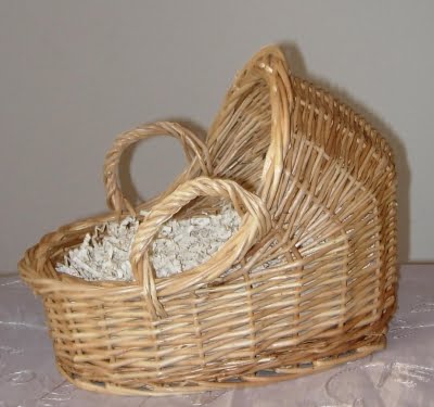 Small Bassinette Basket For  Baby Shower Gift