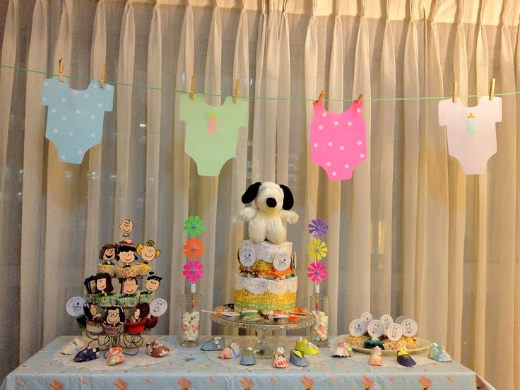 Indoor Snoopy Baby Shower Decoration Ideas
