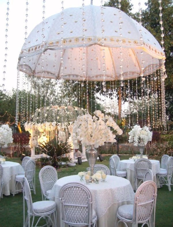 Outdoor Umbrella Baby Shower Decoration Ideas